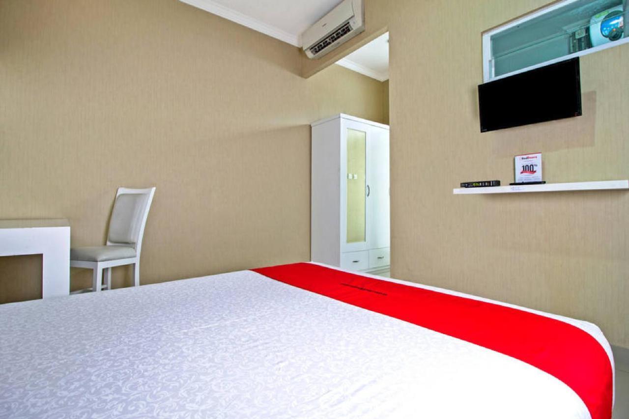 Reddoorz @ Pulomas Hotel Jakarta Ngoại thất bức ảnh